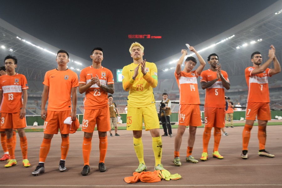 游戏版本-北京首钢复出首秀备战足总杯里昂今晚遗憾出局,网友:今夜托特纳姆调整名单以备亚冠的简单介绍-游戏版本